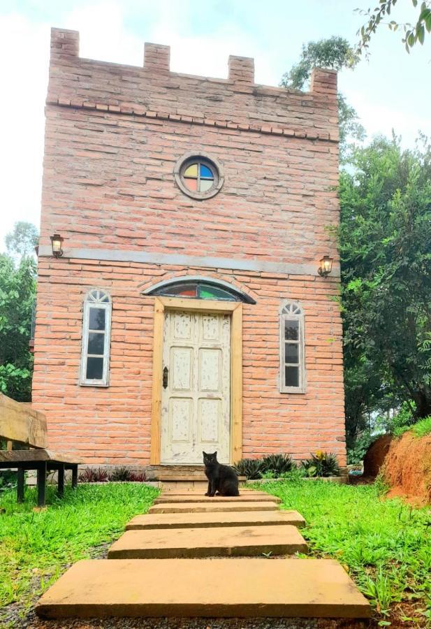Pouso Aguias * Nova Veneza (Santa Catarina)
